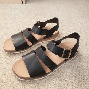 Dr. Scholl's Shoes Women's Island Glow  Flat Sandal size 7